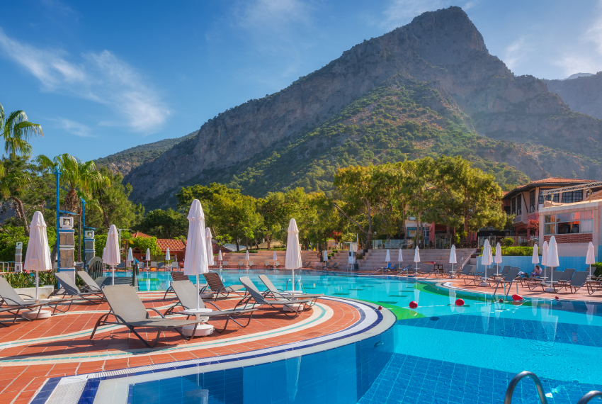 blog 13 20 Tips To Know Before You Buy A Swimming Pool