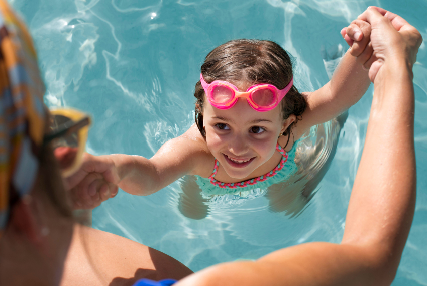 blog 14 How to Throw a Summer Pool Party For Kid